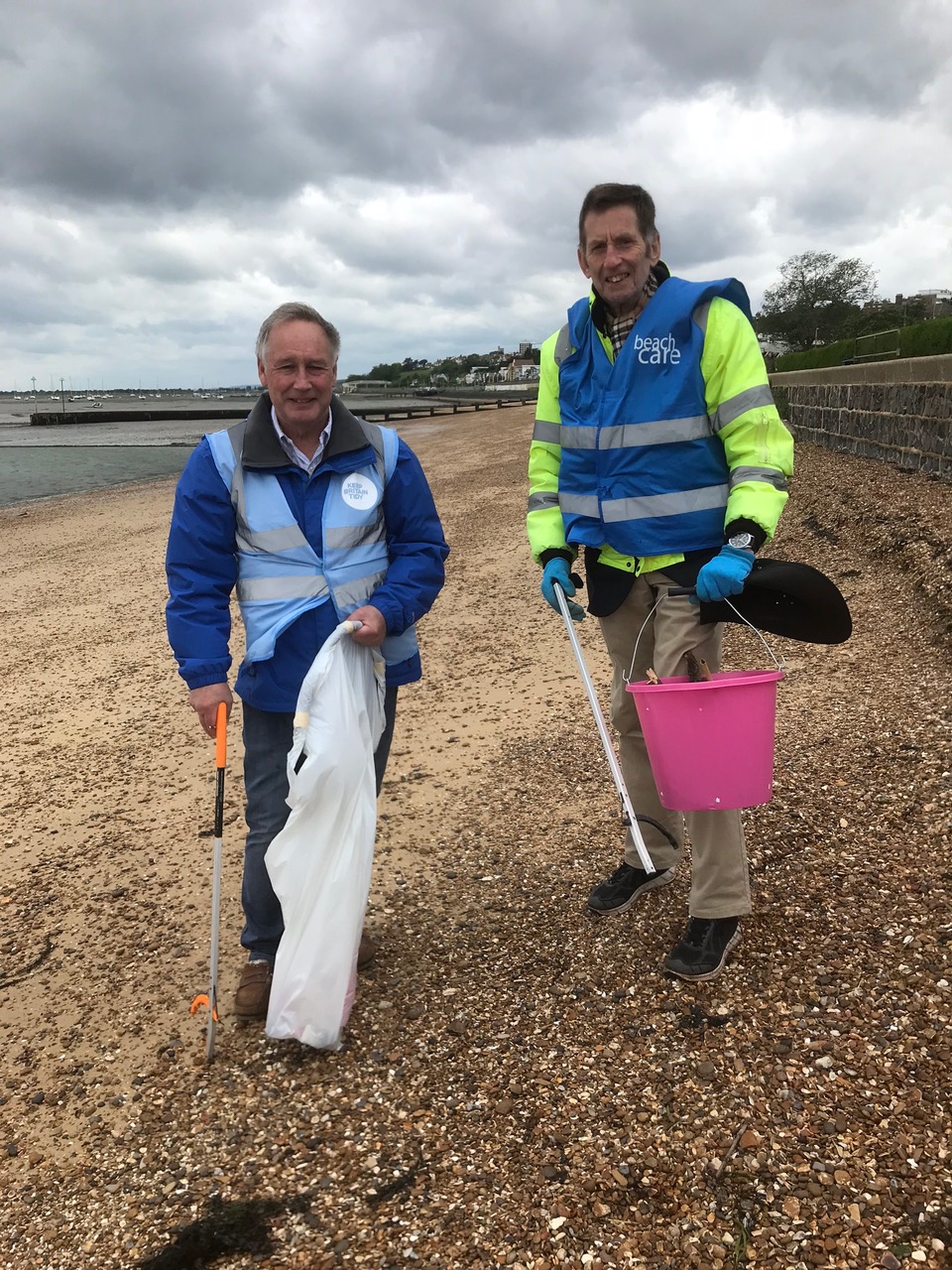 BEACH CLEAN